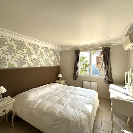 Joya Climatisee Pour 8 Personnes Avec Piscine Et Vue A