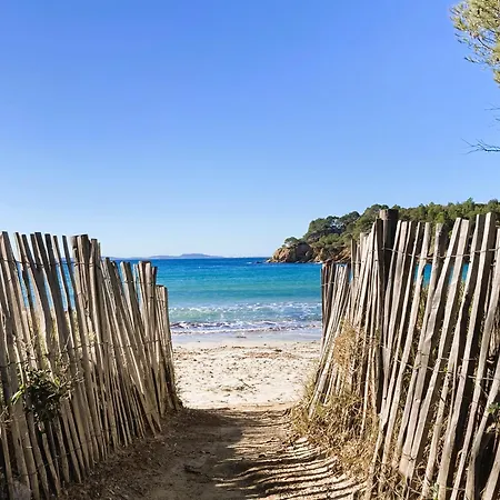 Villa Joya Climatisée Pour 8 Personnes Avec Piscine Et Vue à